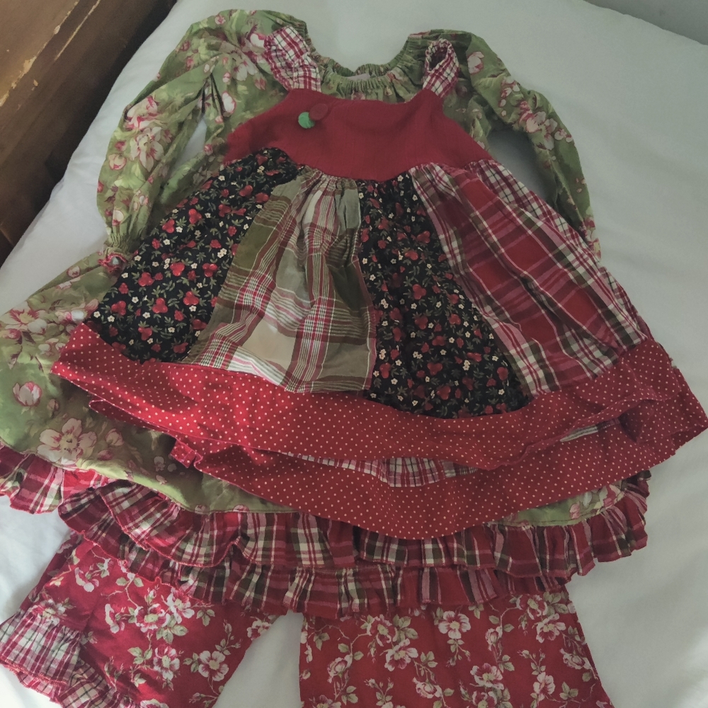 Beautiful custom made girls set